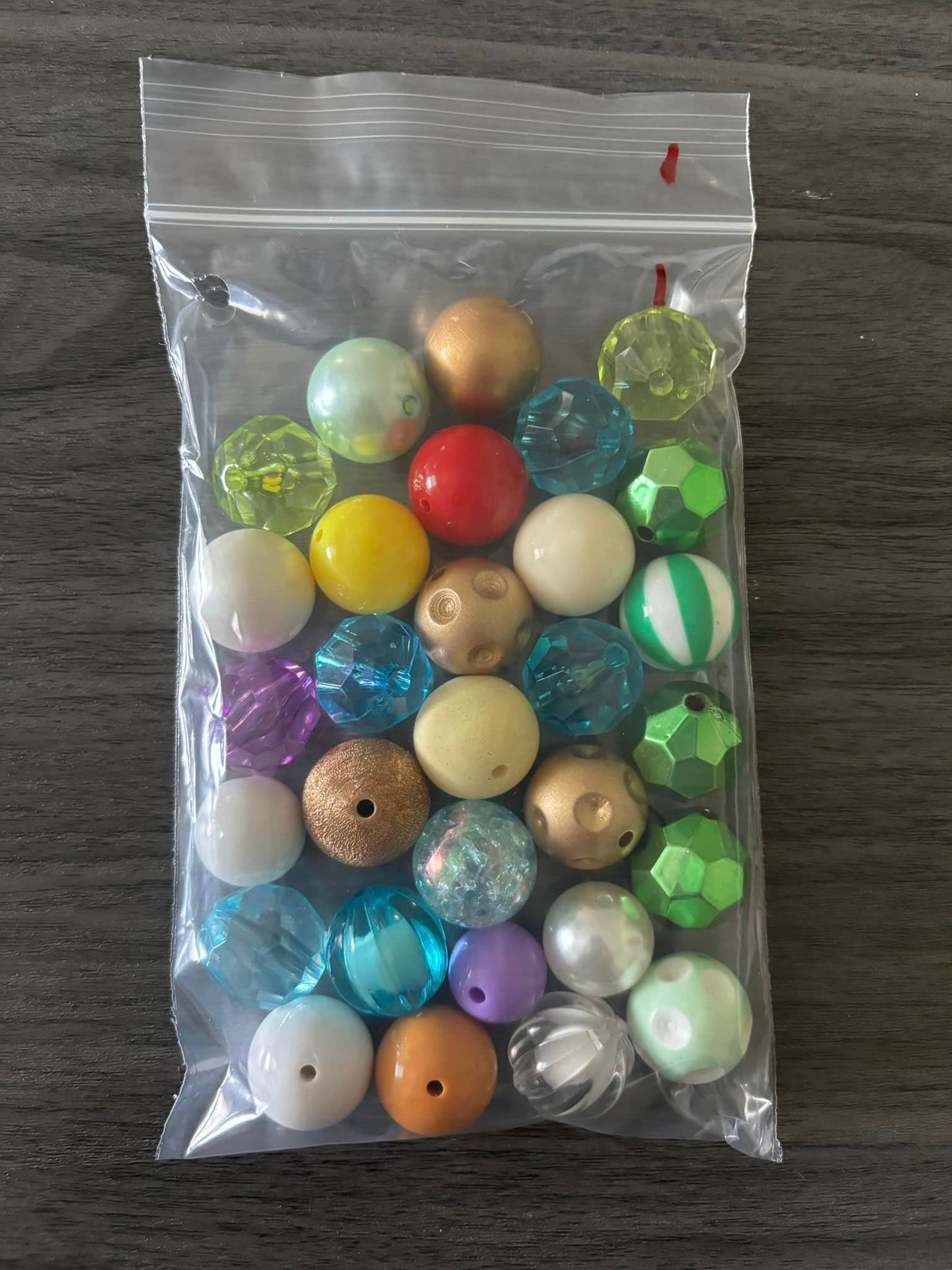 30 Random Beads