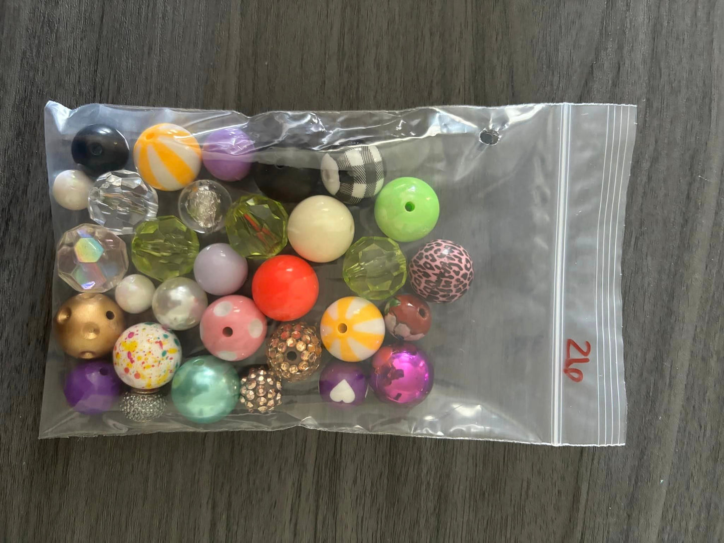 30 Random Beads