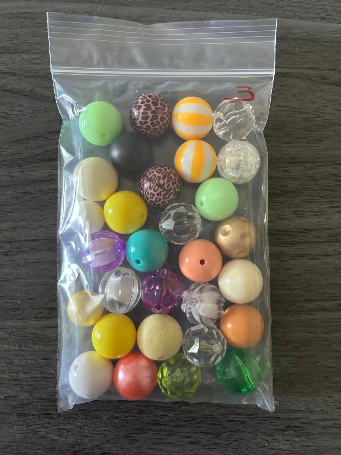 30 Random Beads