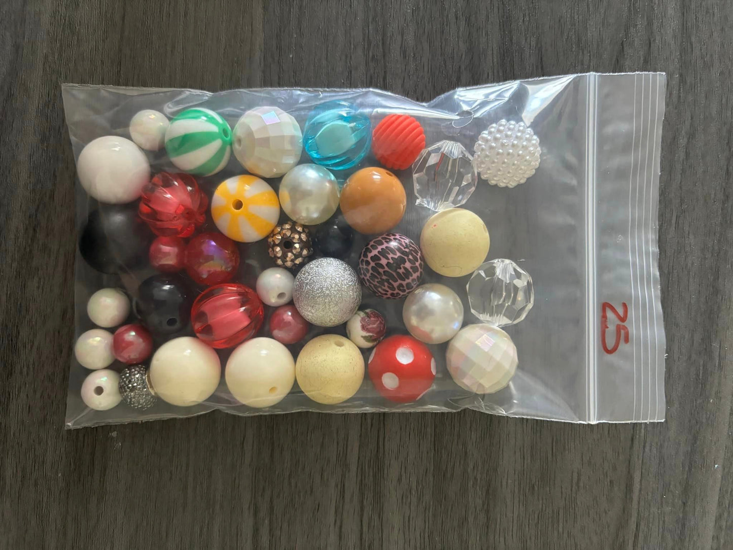 30 Random Beads