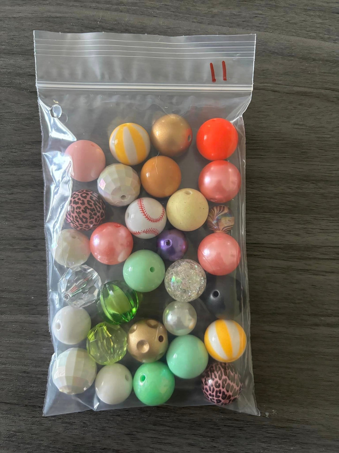 30 Random Beads