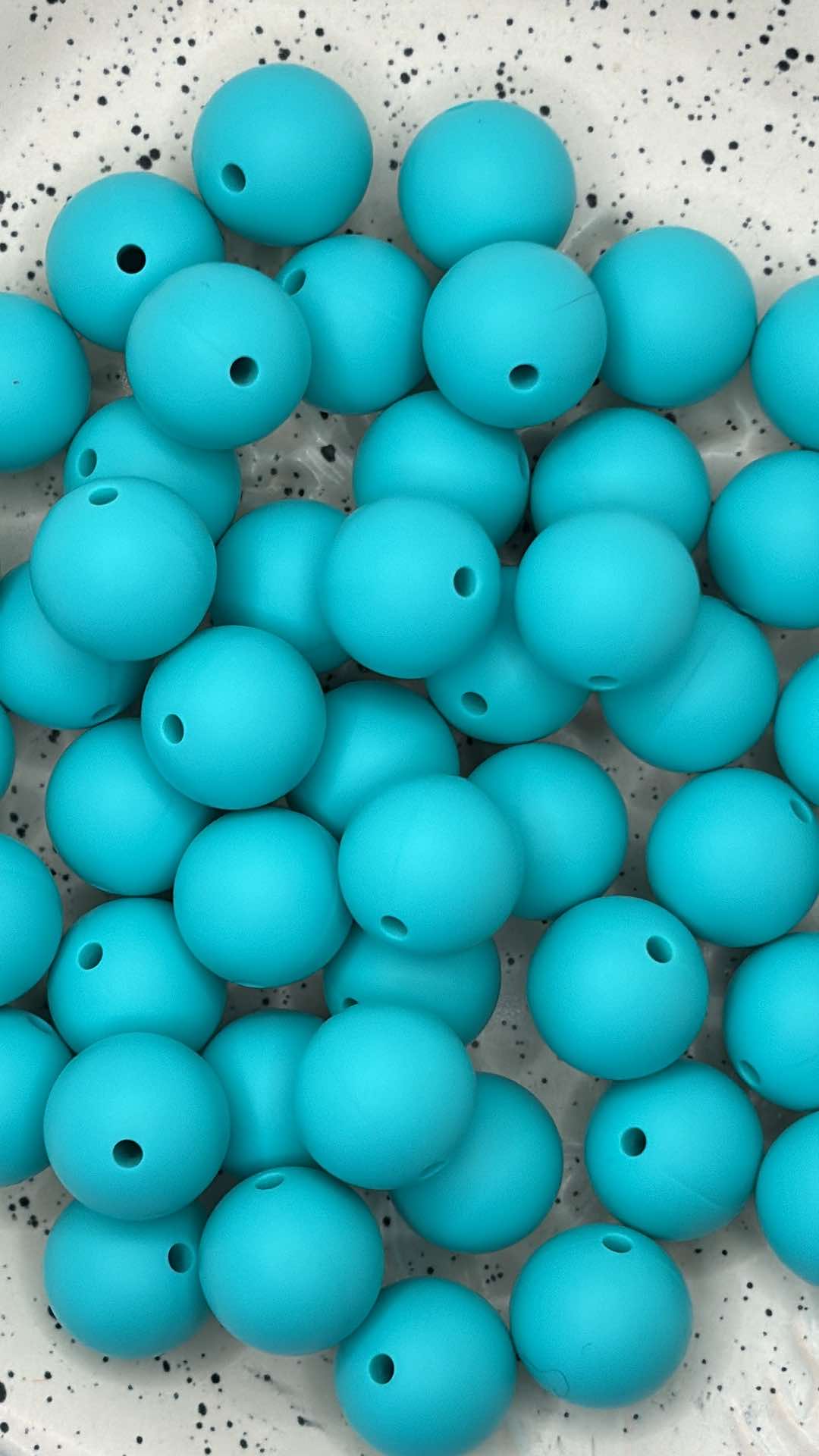 15mm Solid Turquoise Silicone Bead